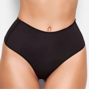 SKIMS fits everybody high waist thong in Onyx